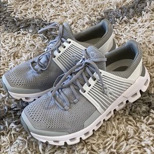Women’s on cloud shoes